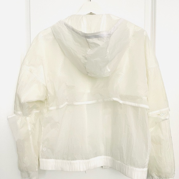 Lululemon Zip-Up Refined Jacket
White - Picture 9 of 11